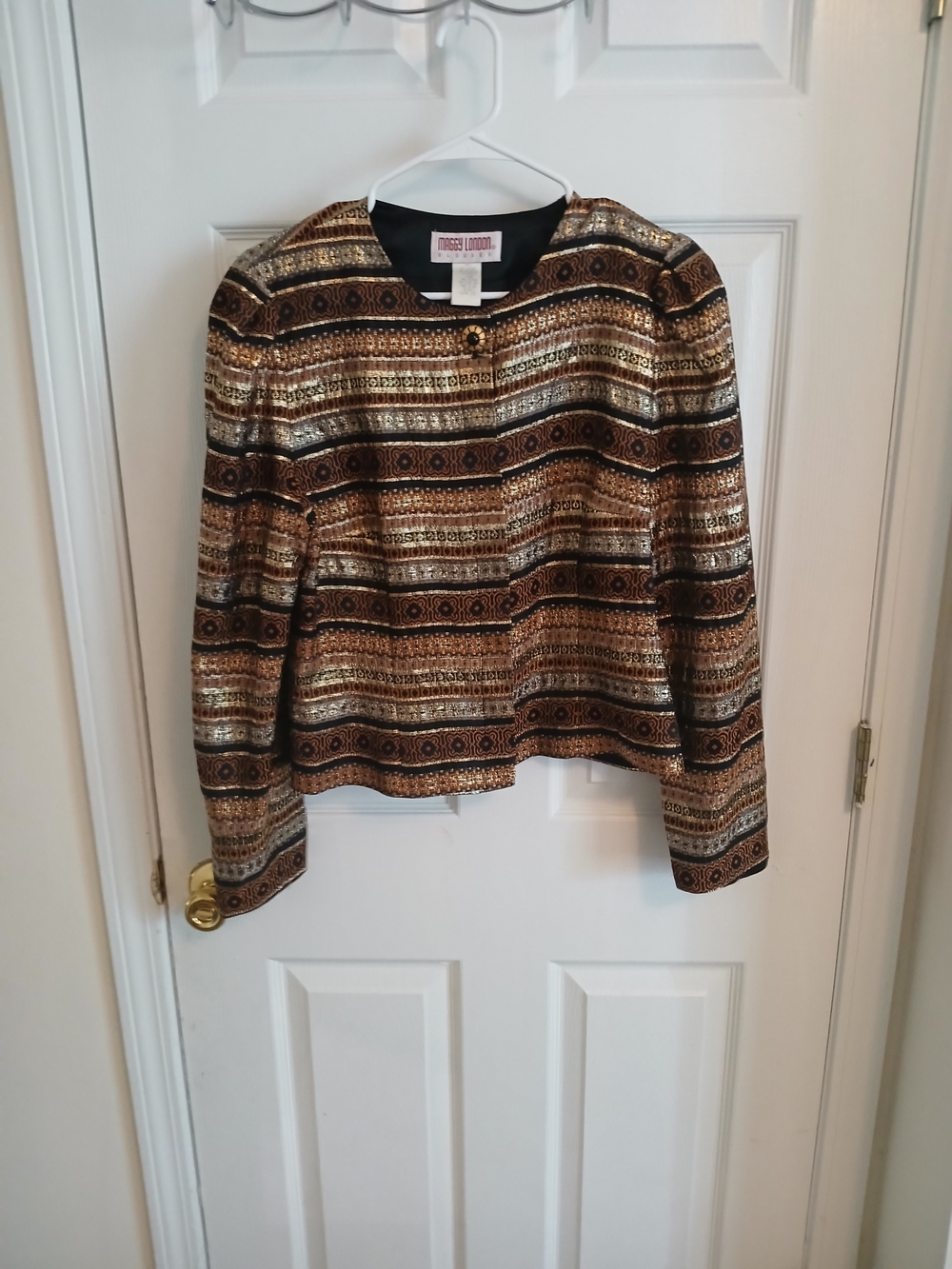 Maggy London Metallic Gold and Black Patterned Cropped Blazer
